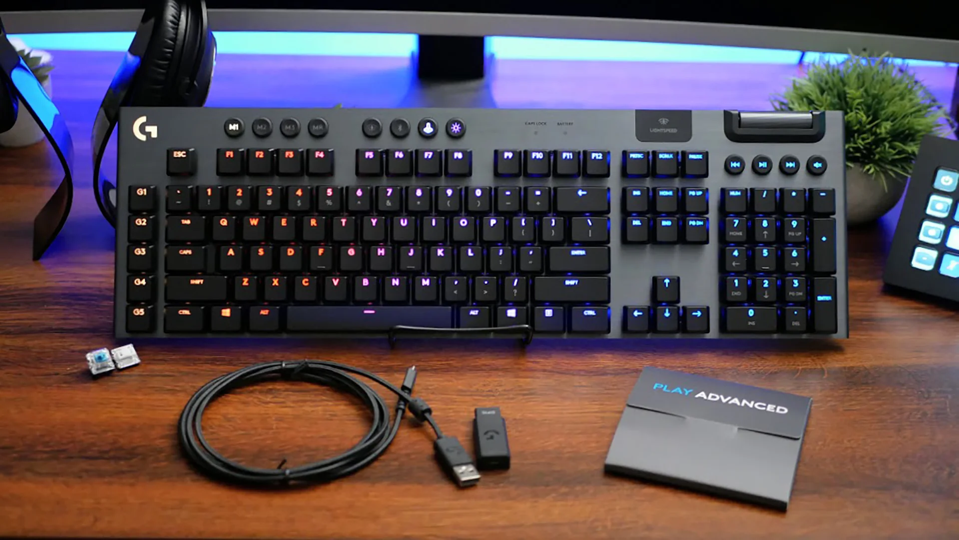 Logitech G915 Lightspeed: Um teclado de R$ 1.000 vale a pena?